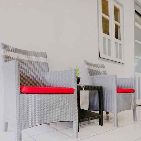 Oyo Life 2638 Hotel Raya Sarangan Eksteriør billede