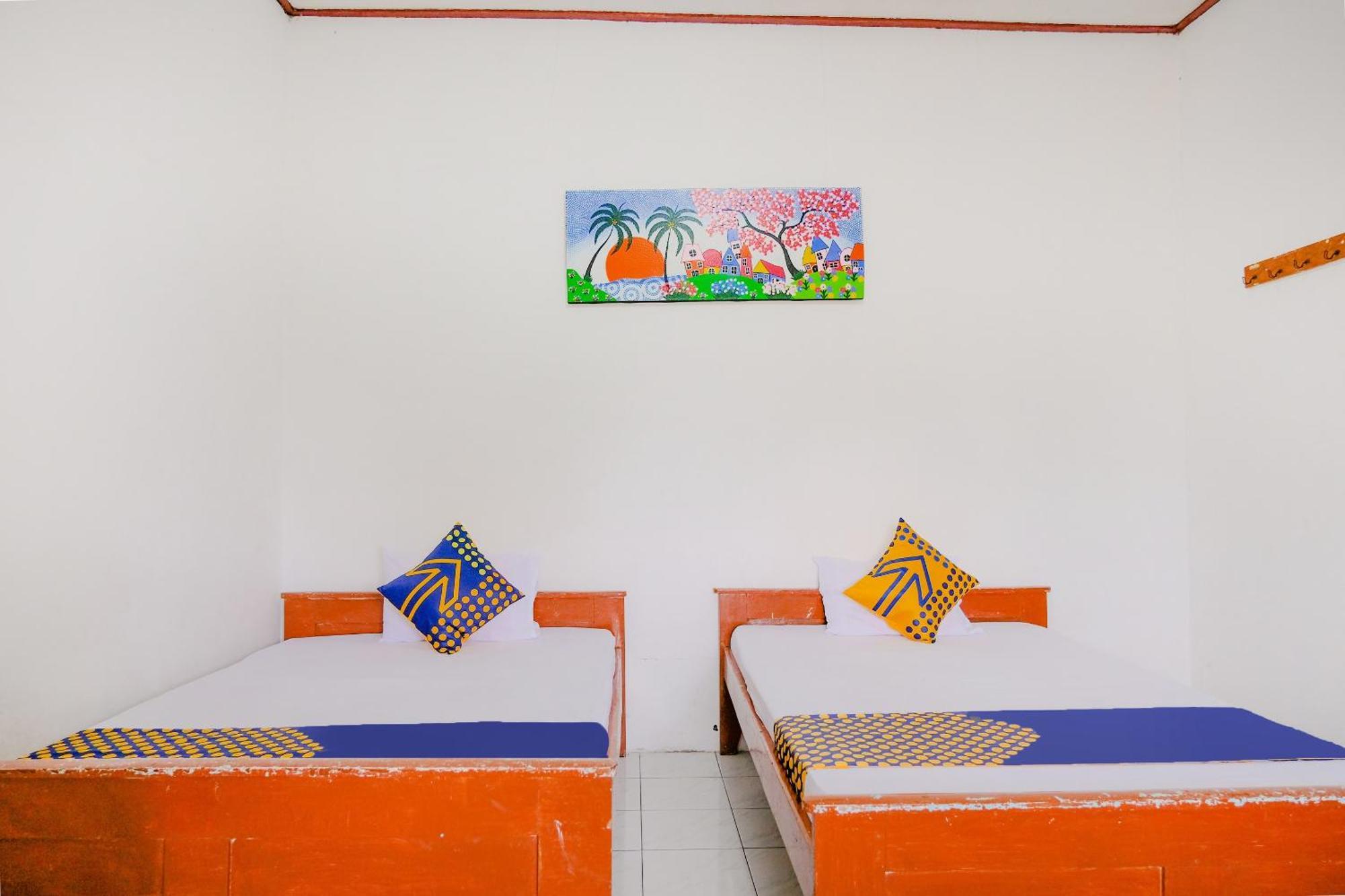Oyo Life 2638 Hotel Raya Sarangan Eksteriør billede
